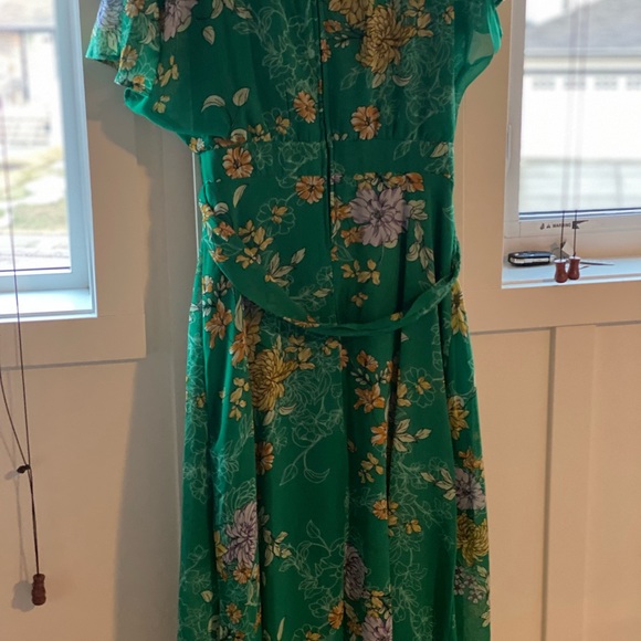 Green and yellow summer sleeveless dress. Never worn - Picture 3 of 5